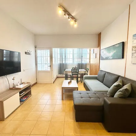 Lima Limon By The Sea, 2 Bedrooms, Central, High Speed Internet, Desk Apartamento