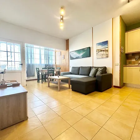 Apartamento Lima Limon By The Sea, 2 Bedrooms, Central, High Speed Internet, Desk *