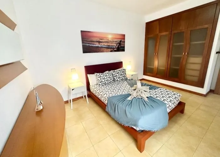 Lima Limon By The Sea, 2 Bedrooms, Central, High Speed Internet, Desk Appartement