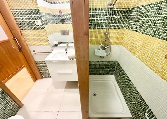 Lima Limon By The Sea, 2 Bedrooms, Central, High Speed Internet, Desk Appartement