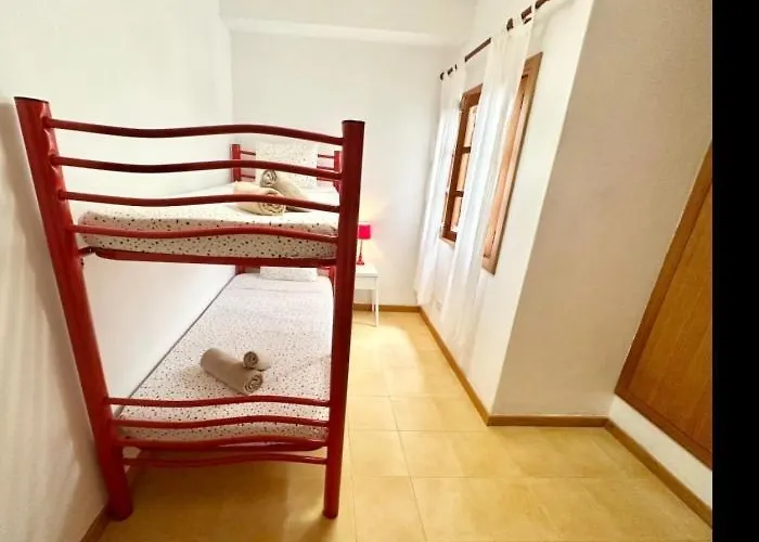 Lima Limon By The Sea, 2 Bedrooms, Central, High Speed Internet, Desk Appartement