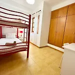 Lima Limon By The Sea, 2 Bedrooms, Central, High Speed Internet, Desk Cotillo
