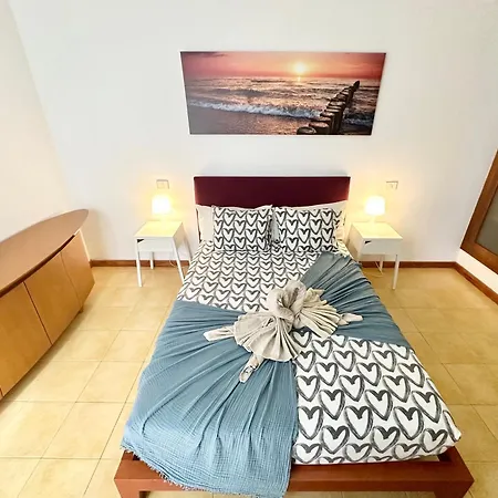 Lima Limon By The Sea, 2 Bedrooms, Central, High Speed Internet, Desk Apartment Cotillo