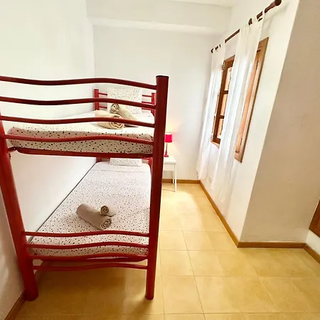 Lima Limon By The Sea, 2 Bedrooms, Central, High Speed Internet, Desk *