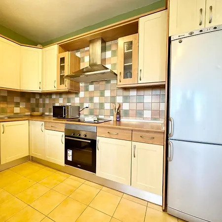 Lima Limon By The Sea, 2 Bedrooms, Central, High Speed Internet, Desk * Cotillo