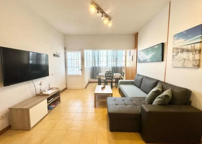Lima Limon By The Sea, 2 Bedrooms, Central, High Speed Internet, Desk 아파트 Cotillo